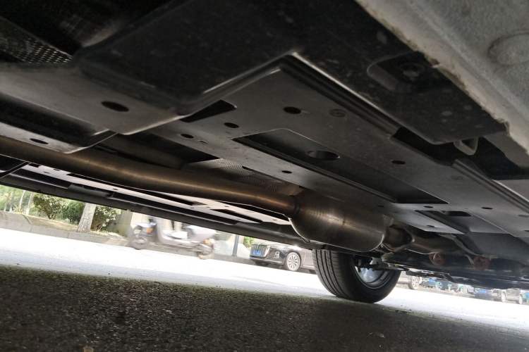 Used CHANGAN UNI-Z 2025 1.5T Premium Edition Chassis Rear Right