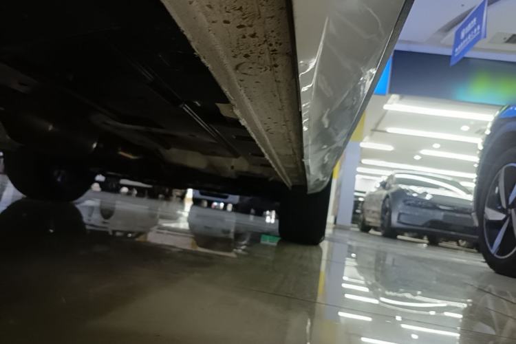 Used CHANGAN UNI-Z 2025 1.5T Premium Edition Chassis Rear Right