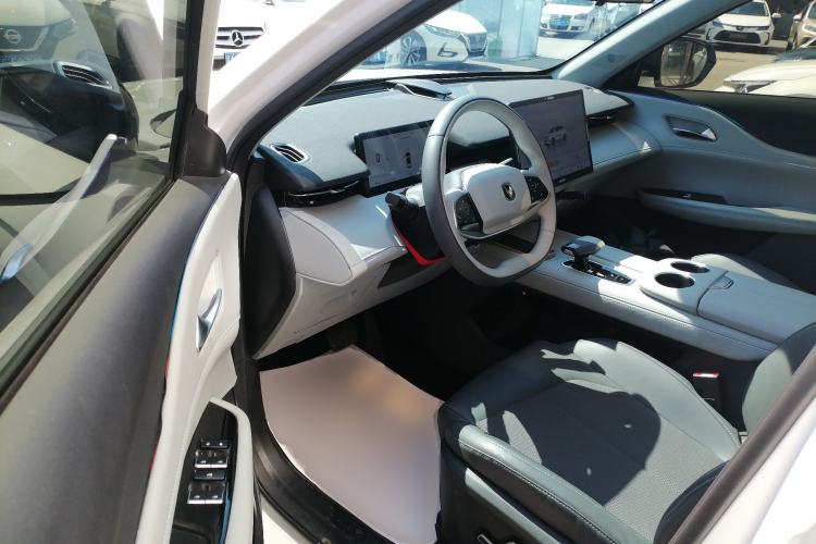 Used CHANGAN UNI-Z 2025 1.5T Luxury Version Driver Seat