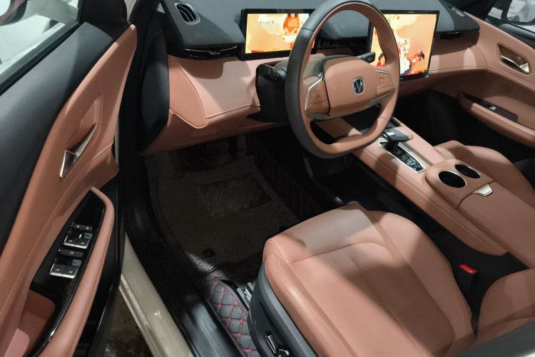 Used CHANGAN UNI-Z 2025 1.5T Premium Edition Driver Seat