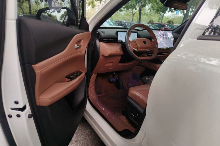 Used CHANGAN UNI-Z 2025 1.5T Luxury Version Driver Seat
