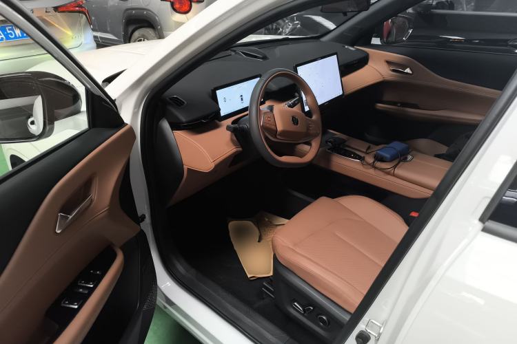 Used CHANGAN UNI-Z 2025 1.5T Premium Edition Driver Seat
