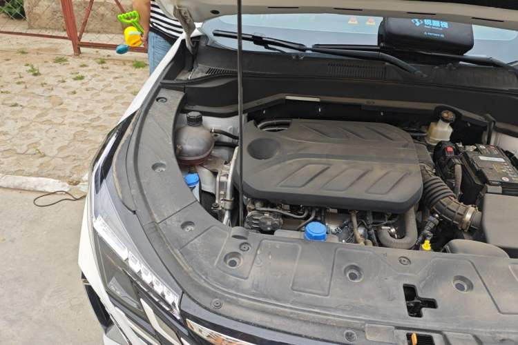 Used CHANGAN UNI-Z 2025 500Bar PRO Engine Bay Right