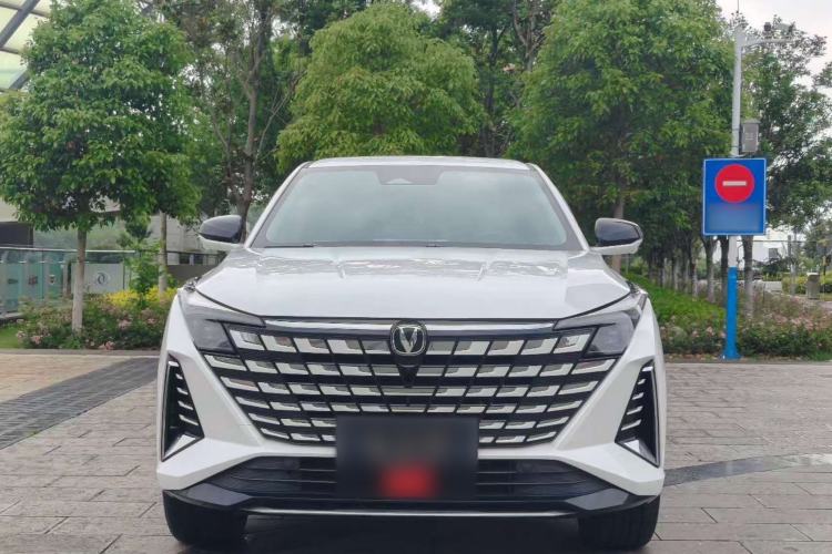 Used CHANGAN UNI-Z 2025 1.5T Luxury Version Exterior 1