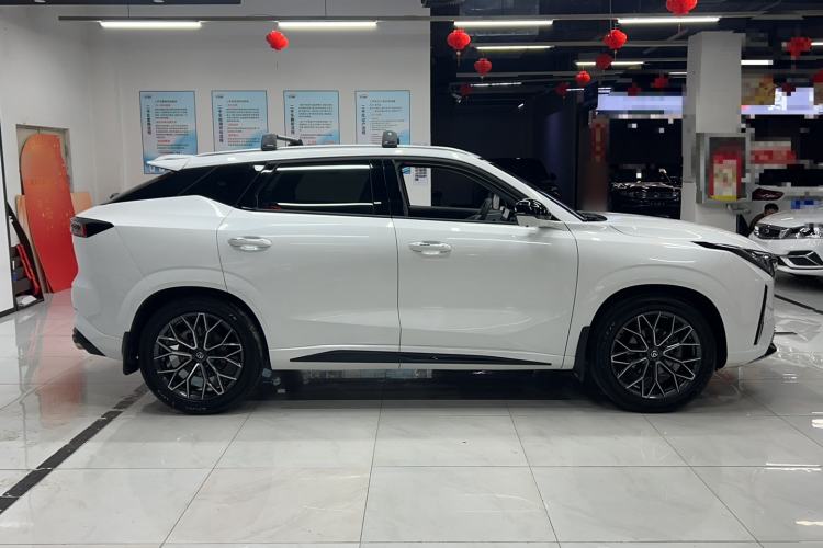 Used CHANGAN UNI-Z 2025 1.5T Premium Edition Exterior 1