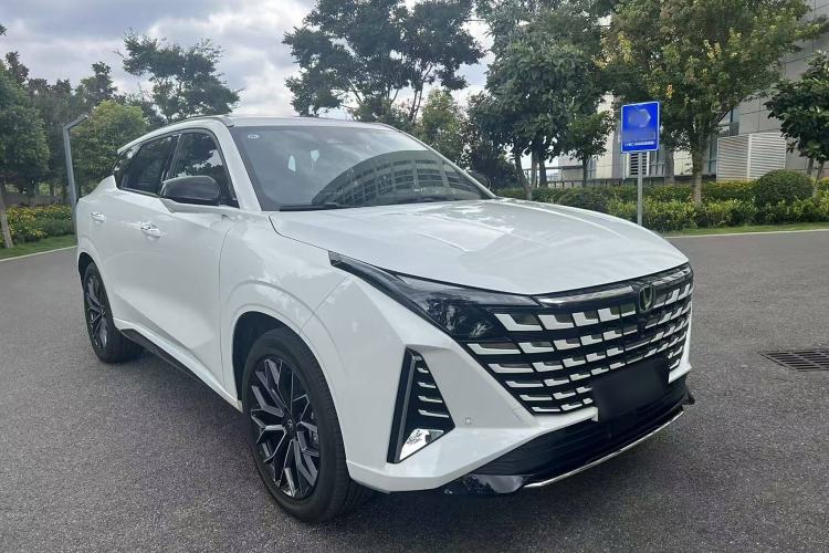 Used CHANGAN UNI-Z 2025 1.5T Premium Edition Exterior 2