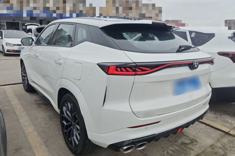 Used CHANGAN UNI-Z 2025 1.5T Premium Edition Exterior 2