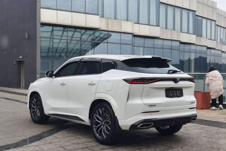 Used CHANGAN UNI-Z 2025 1.5T Luxury Version Exterior 7