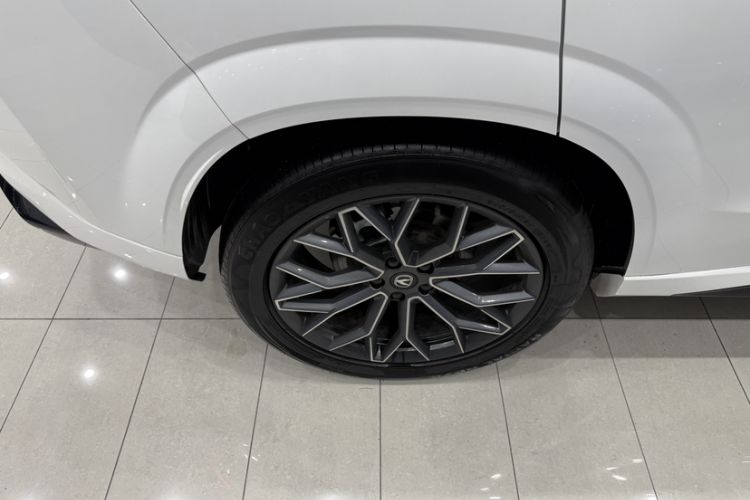Used CHANGAN UNI-Z 2025 1.5T Luxury Version Exterior 7