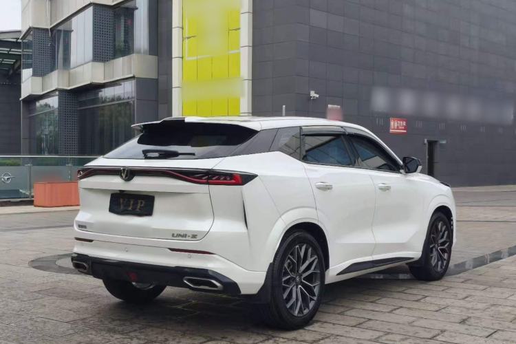 Used CHANGAN UNI-Z 2025 1.5T Luxury Version Exterior 8