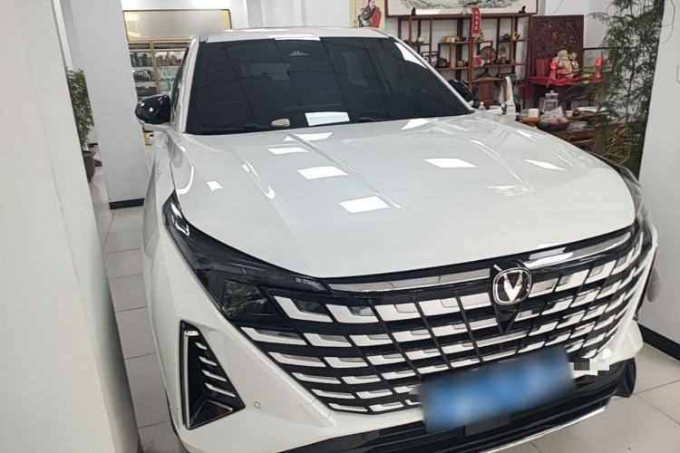 Used CHANGAN UNI-Z 2025 1.5T Premium Edition Front Right 45 Deg