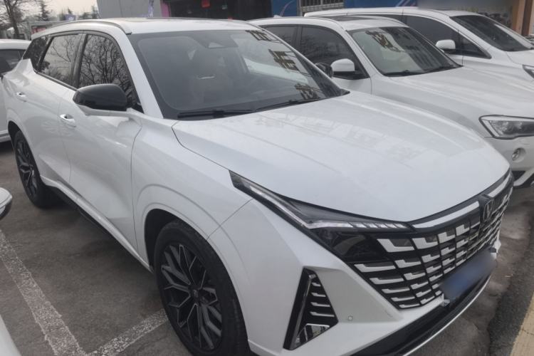 Used CHANGAN UNI-Z 2025 1.5T Premium Edition Front Right 45 Deg