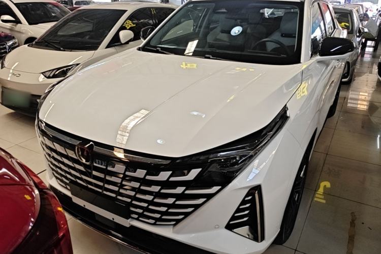 Used CHANGAN UNI-Z 2025 1.5T Premium Edition Front