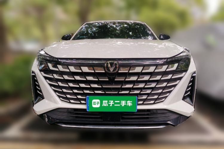 Used CHANGAN UNI-Z 2025 1.5T Luxury Version Front