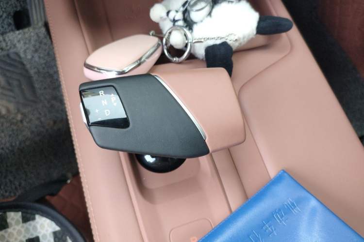 Used CHANGAN UNI-Z 2025 500Bar PRO Gear Lever