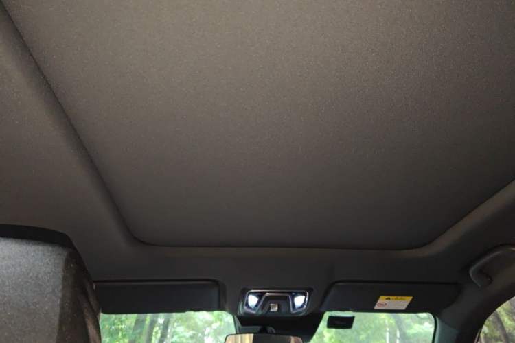 Used CHANGAN UNI-Z 2025 1.5T Luxury Version Headliner