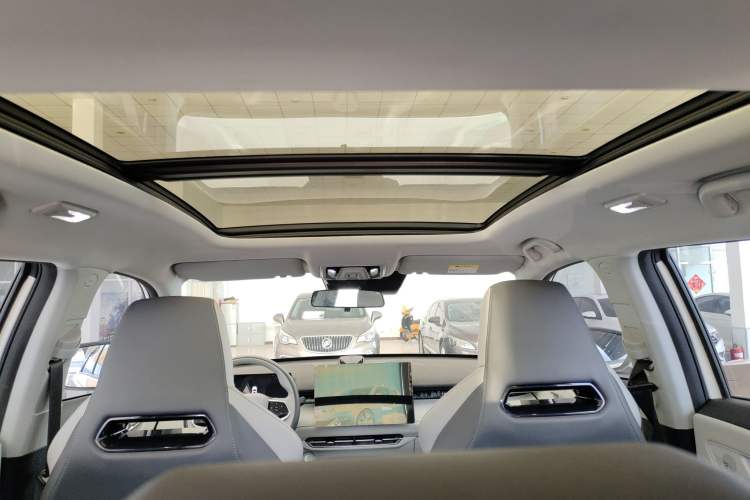 Used CHANGAN UNI-Z 2025 1.5T Premium Edition Headliner