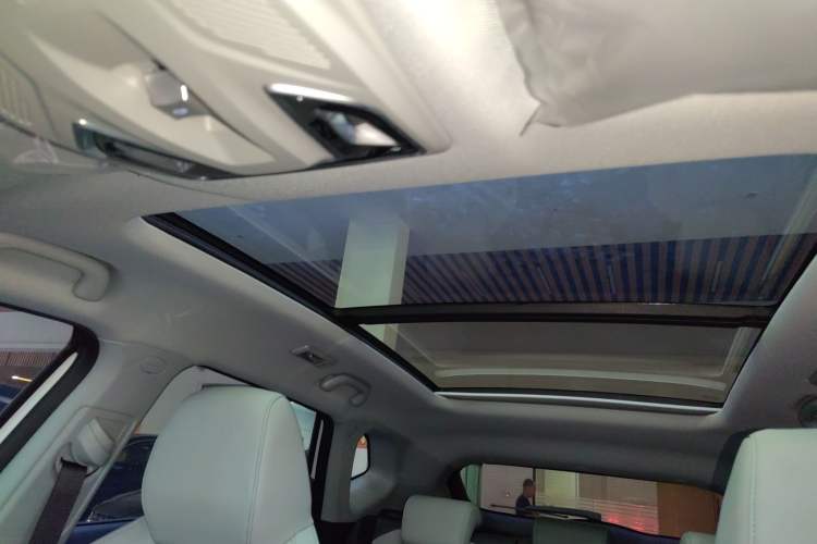 Used CHANGAN UNI-Z 2025 1.5T Premium Edition Headliner