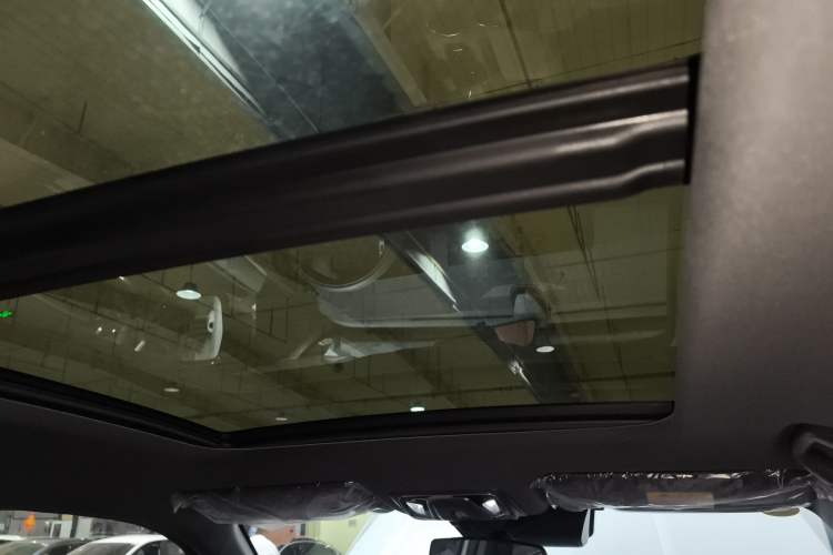 Used CHANGAN UNI-Z 2025 1.5T Premium Edition Headliner