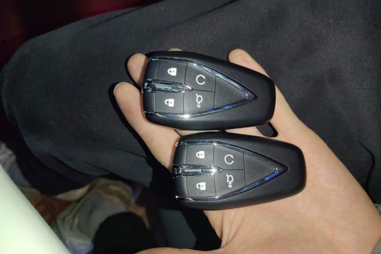 Used CHANGAN UNI-Z 2025 1.5T Premium Edition Interior 1