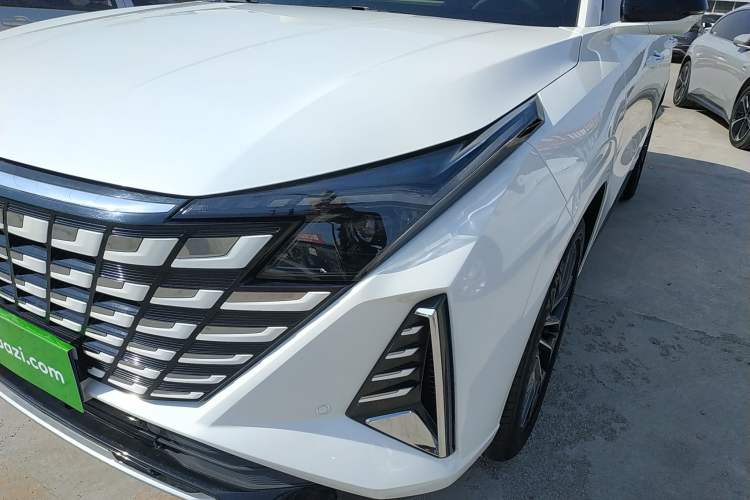 Used CHANGAN UNI-Z 2025 1.5T Premium Edition Left Front Headlight