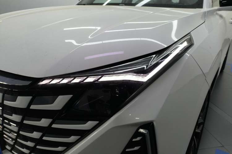 Used CHANGAN UNI-Z 2025 1.5T Premium Edition Left Front Headlight