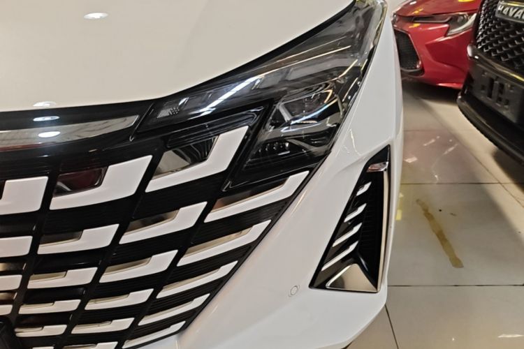 Used CHANGAN UNI-Z 2025 1.5T Premium Edition Left Front Headlight