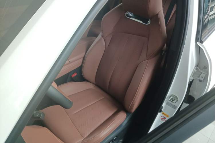 Used CHANGAN UNI-Z 2025 1.5T Premium Edition Left Front Seat