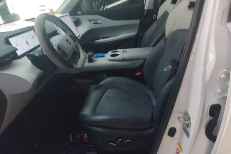 Used CHANGAN UNI-Z 2025 1.5T Premium Edition Left Front Seat