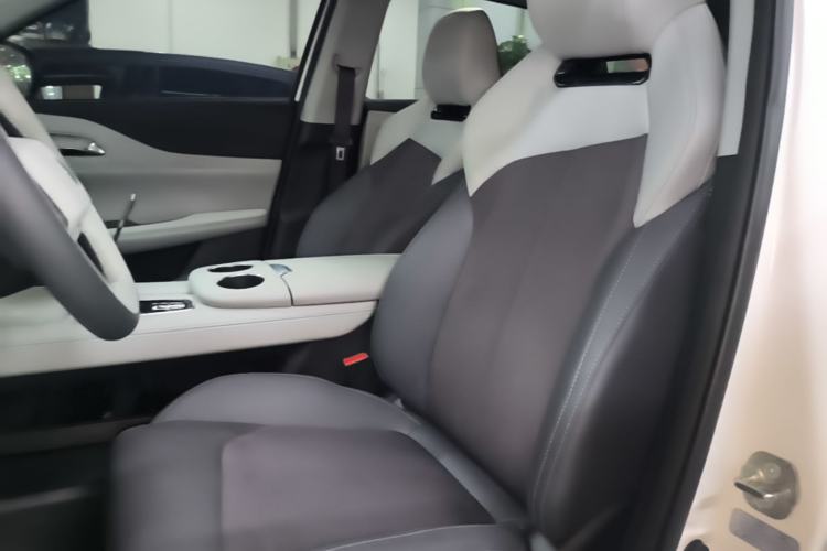 Used CHANGAN UNI-Z 2025 1.5T Luxury Version Left Front Seat
