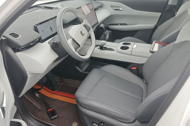 Used CHANGAN UNI-Z 2025 1.5T Premium Edition Left Front Seat