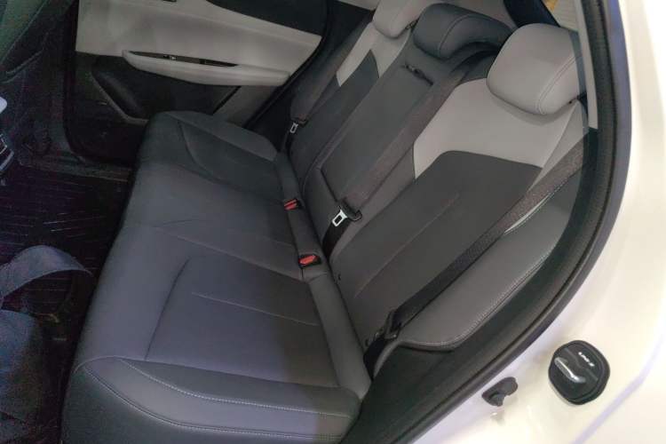 Used CHANGAN UNI-Z 2025 1.5T Premium Edition Left Rear Seat