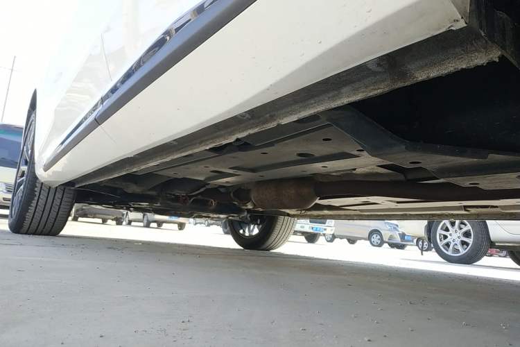 Used CHANGAN UNI-Z 2025 1.5T Premium Edition Left Side Sill
