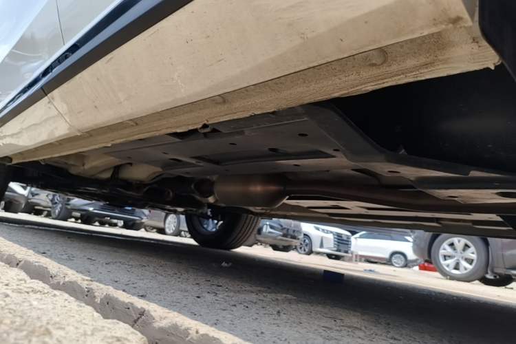 Used CHANGAN UNI-Z 2025 1.5T Premium Edition Left Side Sill
