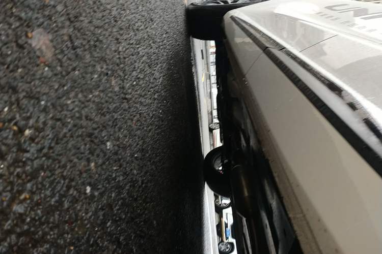 Used CHANGAN UNI-Z 2025 1.5T Luxury Version Left Side Sill