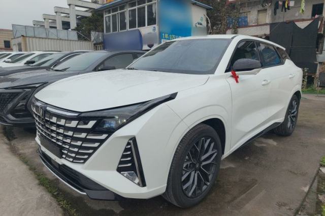 Used CHANGAN UNI-Z 2025 500Bar PRO