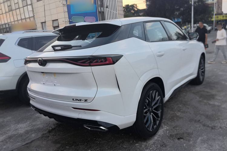 Used CHANGAN UNI-Z 2025 1.5T Luxury Version Rear Right 45 Deg