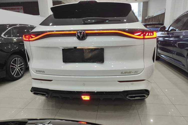Used CHANGAN UNI-Z 2025 1.5T Luxury Version Rear