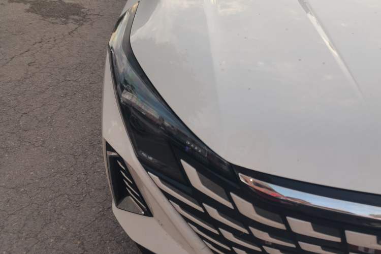 Used CHANGAN UNI-Z 2025 1.5T Premium Edition Right Front Headlight