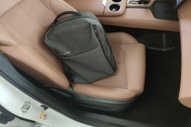 Used CHANGAN UNI-Z 2025 1.5T Luxury Version Right Front Seat