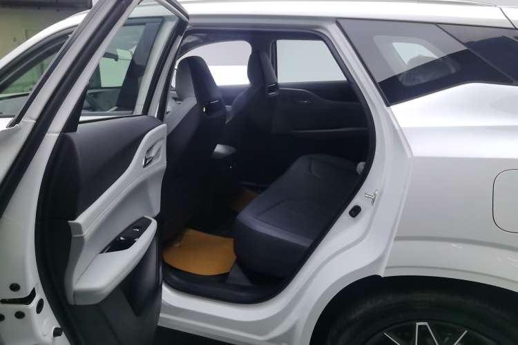Used CHANGAN UNI-Z 2025 1.5T Premium Edition Right Rear Seat