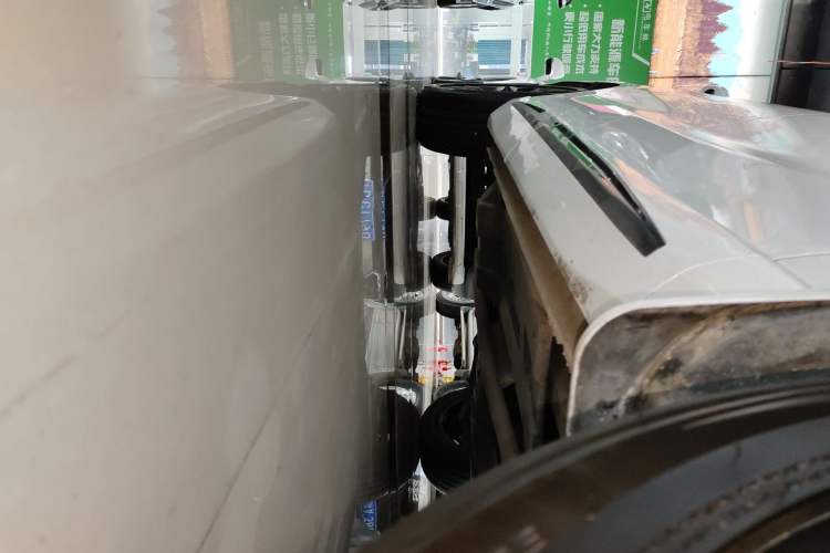 Used CHANGAN UNI-Z 2025 500Bar PRO Right Side Sill