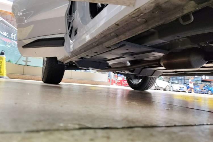 Used CHANGAN UNI-Z 2025 1.5T Luxury Version Right Side Sill