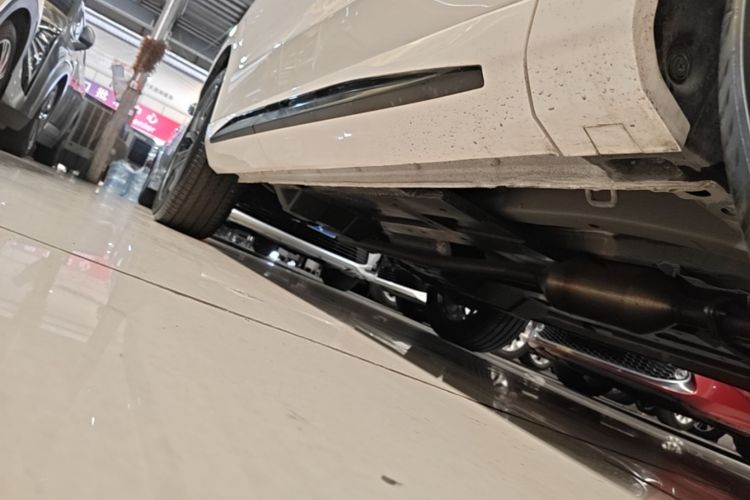 Used CHANGAN UNI-Z 2025 1.5T Premium Edition Right Side Sill