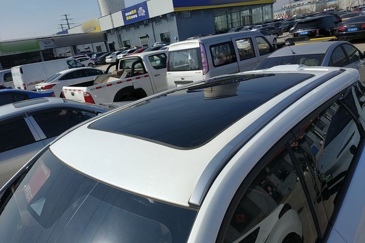 Used CHANGAN UNI-Z 2025 1.5T Premium Edition Roof