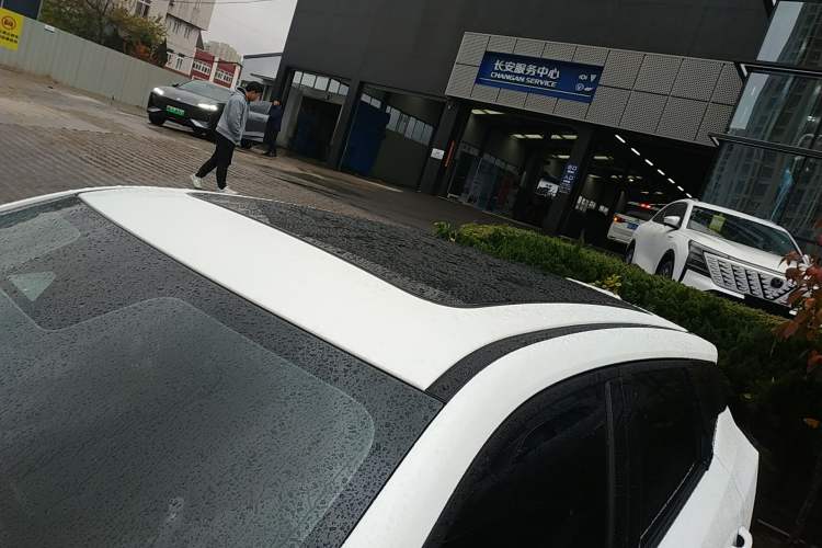 Used CHANGAN UNI-Z 2025 1.5T Luxury Version Roof