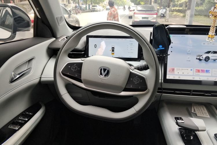 Used CHANGAN UNI-Z 2025 1.5T Premium Edition Steering Wheel