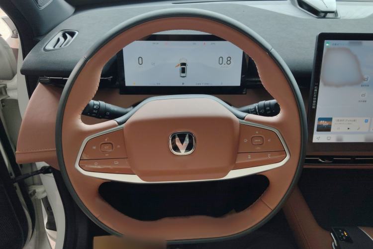 Used CHANGAN UNI-Z 2025 1.5T Luxury Version Steering Wheel