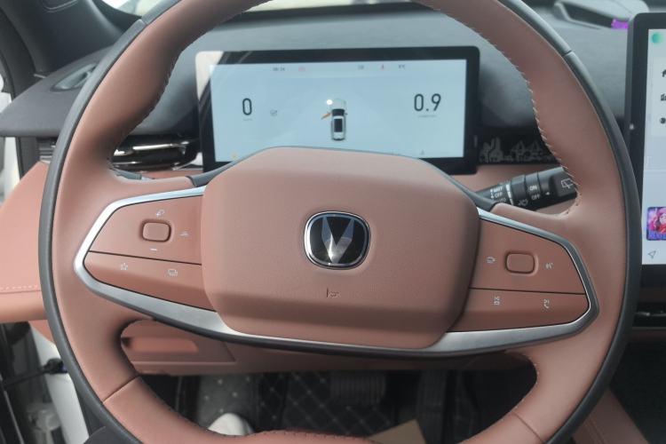 Used CHANGAN UNI-Z 2025 1.5T Premium Edition Steering Wheel