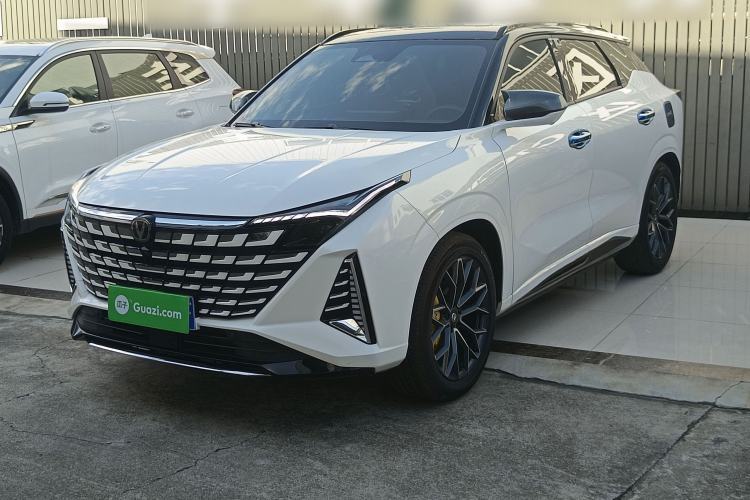 Używany CHANGAN UNI-Z 2025 1.5T Luxury Version Guazi used car, China used car export, Used car for sale, Used cars, Cheapest cars for sale